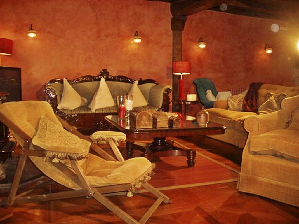La Casa De Las Brujas Hotel Barrio  Eksteriør billede