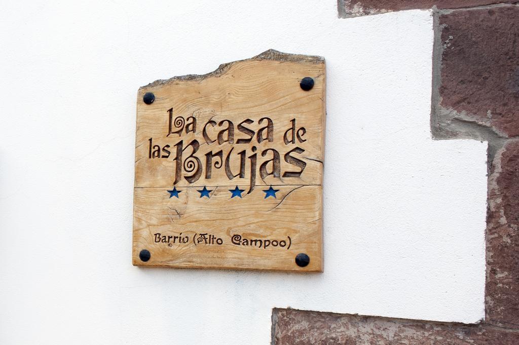 La Casa De Las Brujas Hotel Barrio  Eksteriør billede